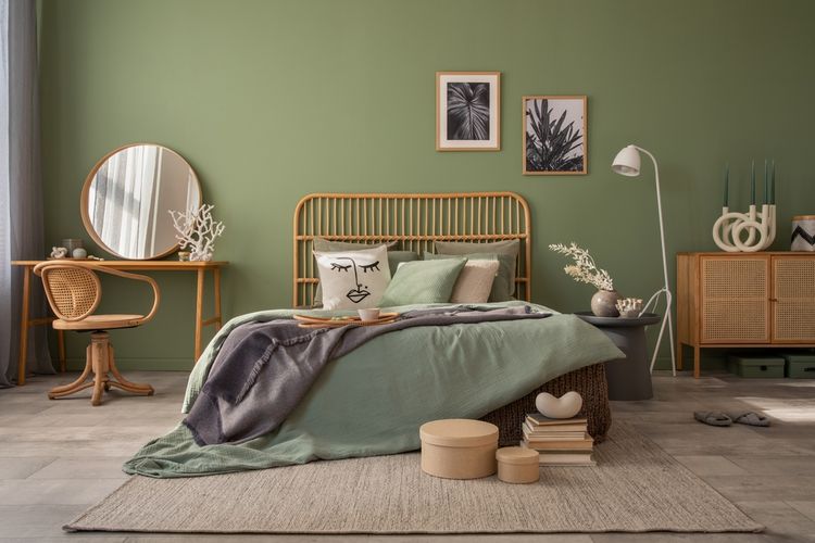 Warna Kayu dan Sage Green