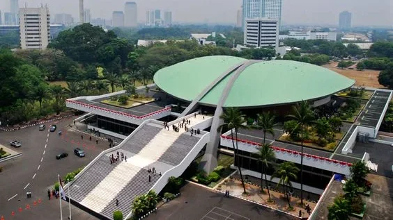 Transformasi Gedung DPR